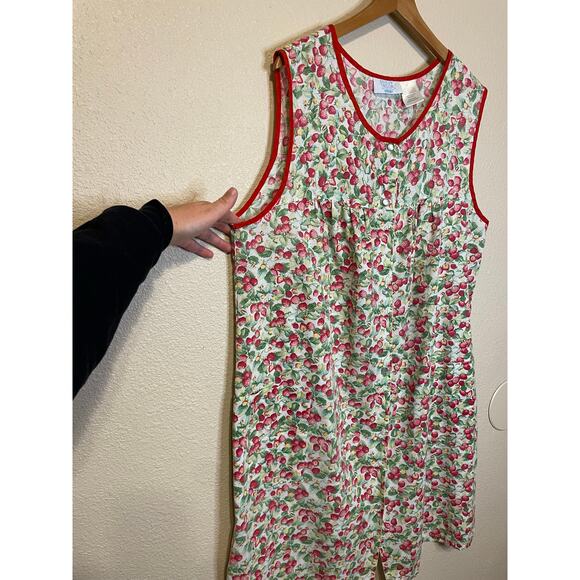 Ashley Taylor Intimates Plus Strawberry Print Button Up Mumu Nightgown Size 1X - Picture 10 of 14